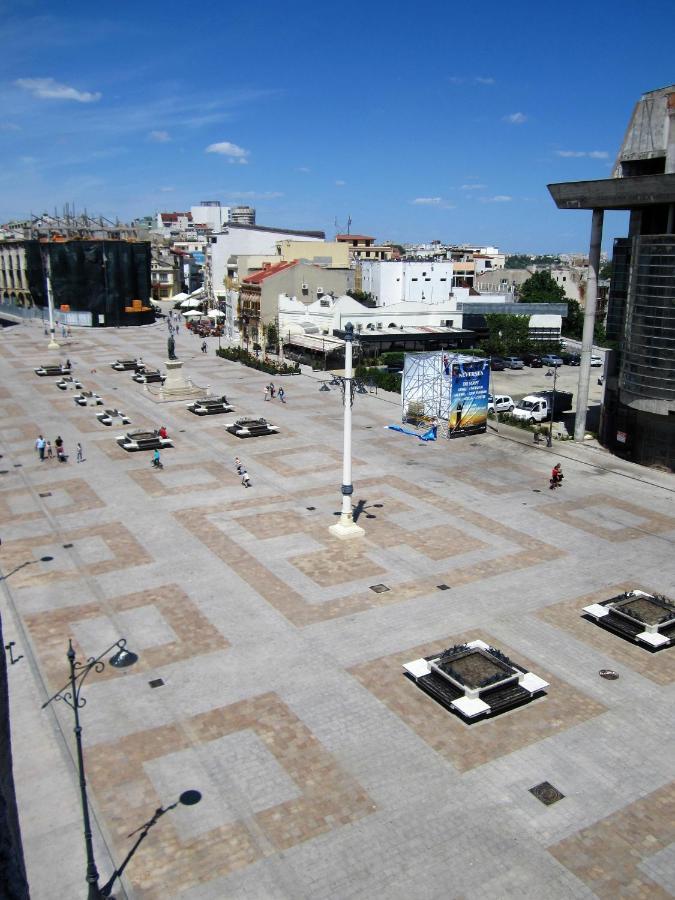 コンスタンツァPiata Ovidiu Squareアパートメント エクステリア 写真