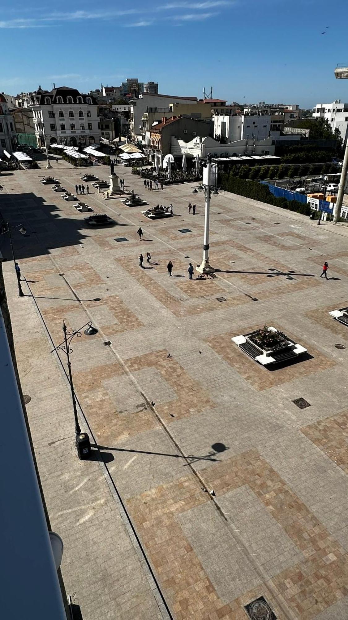 コンスタンツァPiata Ovidiu Squareアパートメント エクステリア 写真